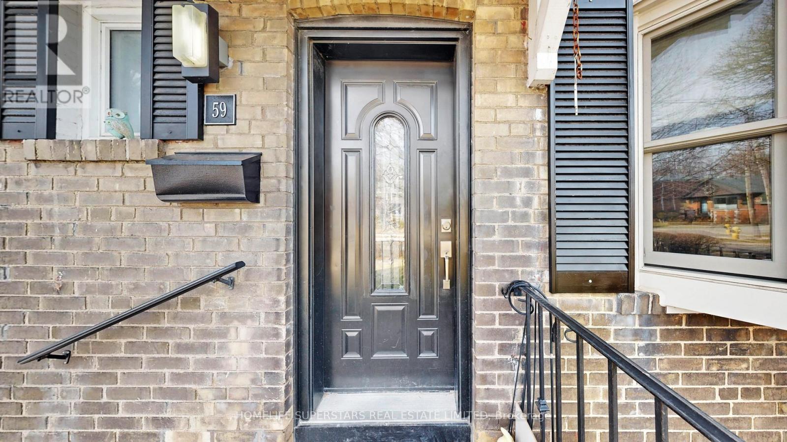 59 Albani Street, Toronto, Ontario  M8V 1X3 - Photo 5 - W12869702