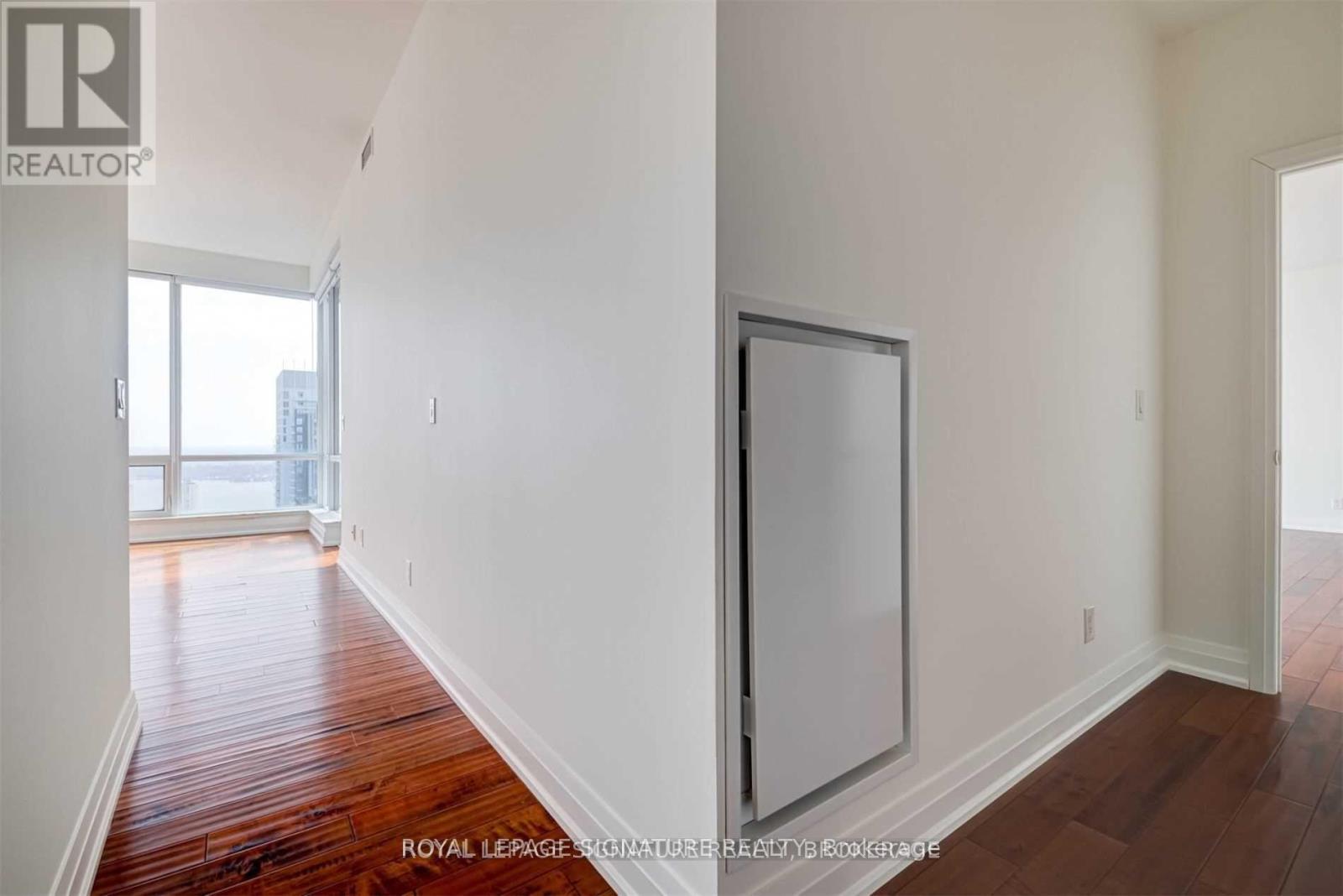 4201 - 80 John Street, Toronto, Ontario  M9N 1J7 - Photo 14 - W12869714