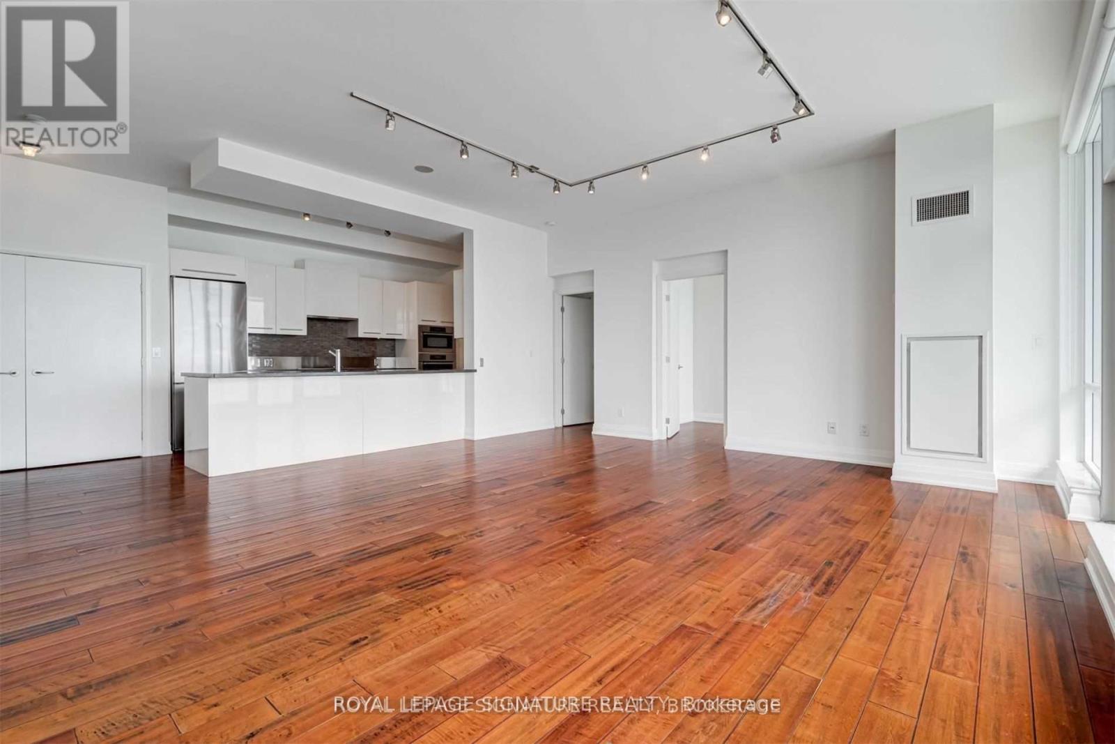 4201 - 80 John Street, Toronto, Ontario  M9N 1J7 - Photo 7 - W12869714