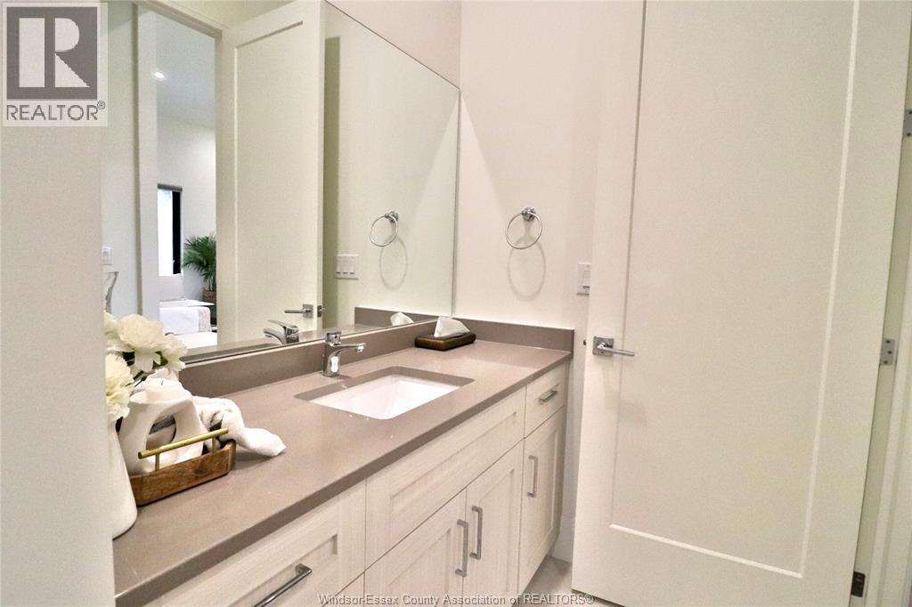 516 Lily Mac, Windsor, Ontario  N6E 3N7 - Photo 27 - 26005063