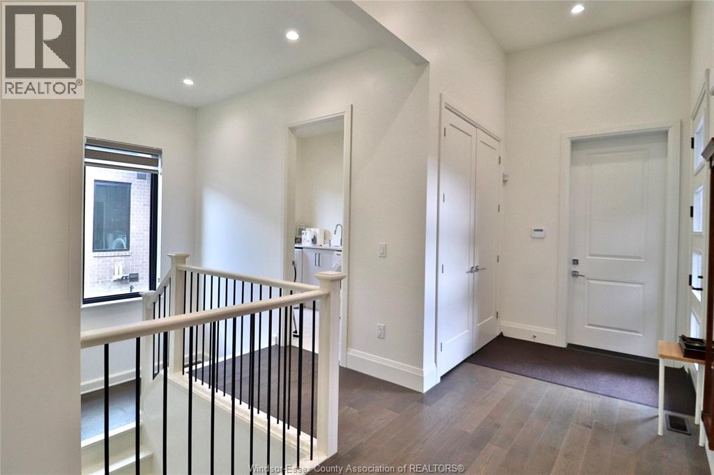 516 Lily Mac, Windsor, Ontario  N6E 3N7 - Photo 11 - 26005065