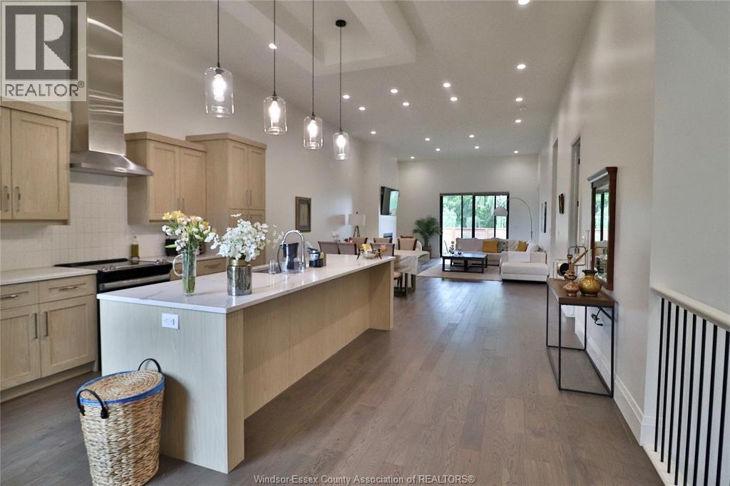 516 Lily Mac, Windsor, Ontario  N6E 3N7 - Photo 9 - 26005065