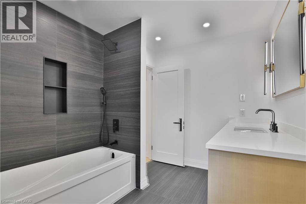 63 Tradewind Drive, Oakville, Ontario  L6L 6K8 - Photo 25 - 40810820