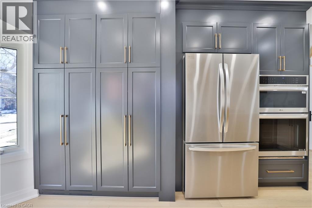 63 Tradewind Drive, Oakville, Ontario  L6L 6K8 - Photo 11 - 40810820