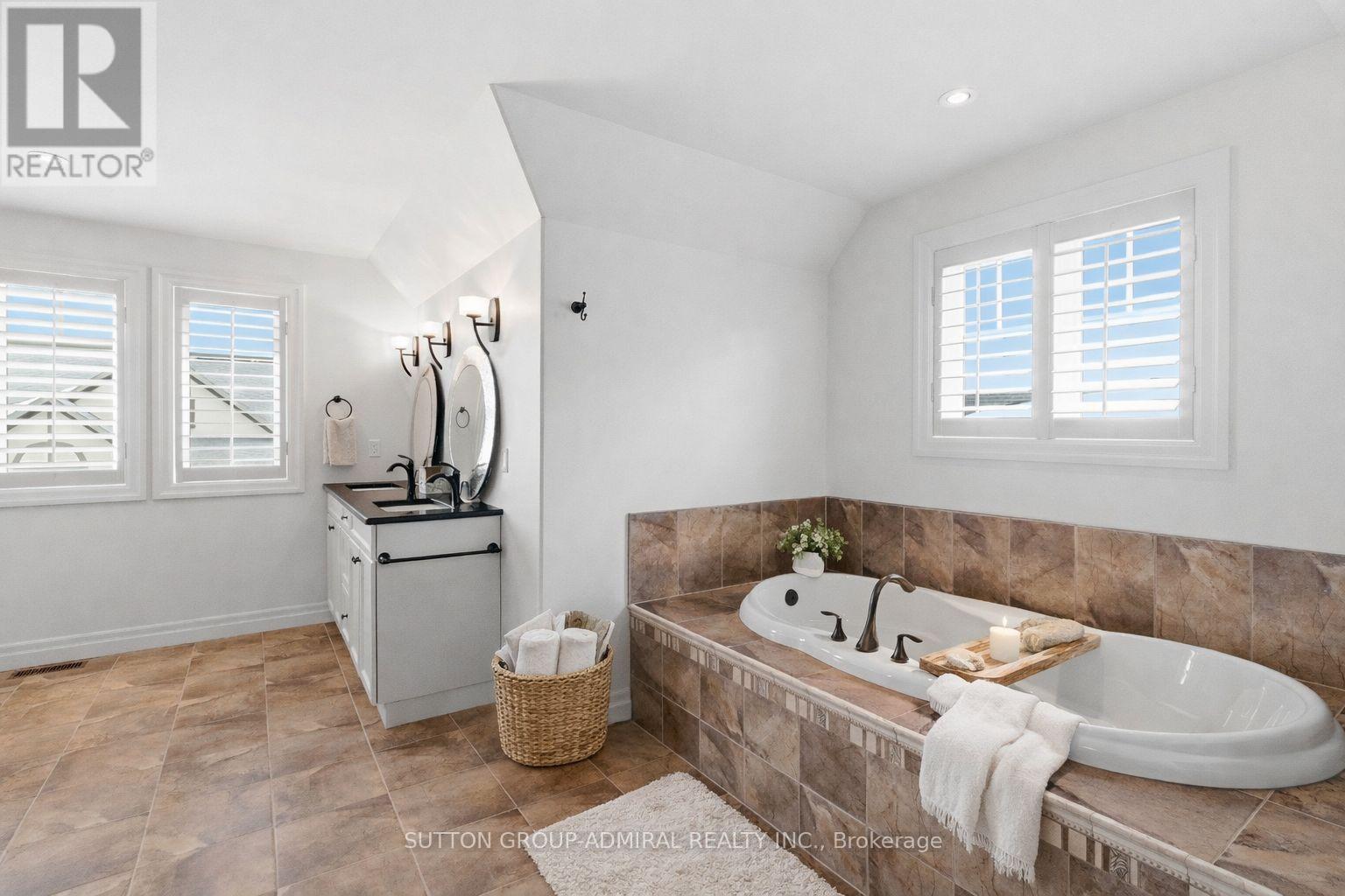 40 - 24 South Church Street, Belleville, Ontario  K8N 0A9 - Photo 35 - X12869686