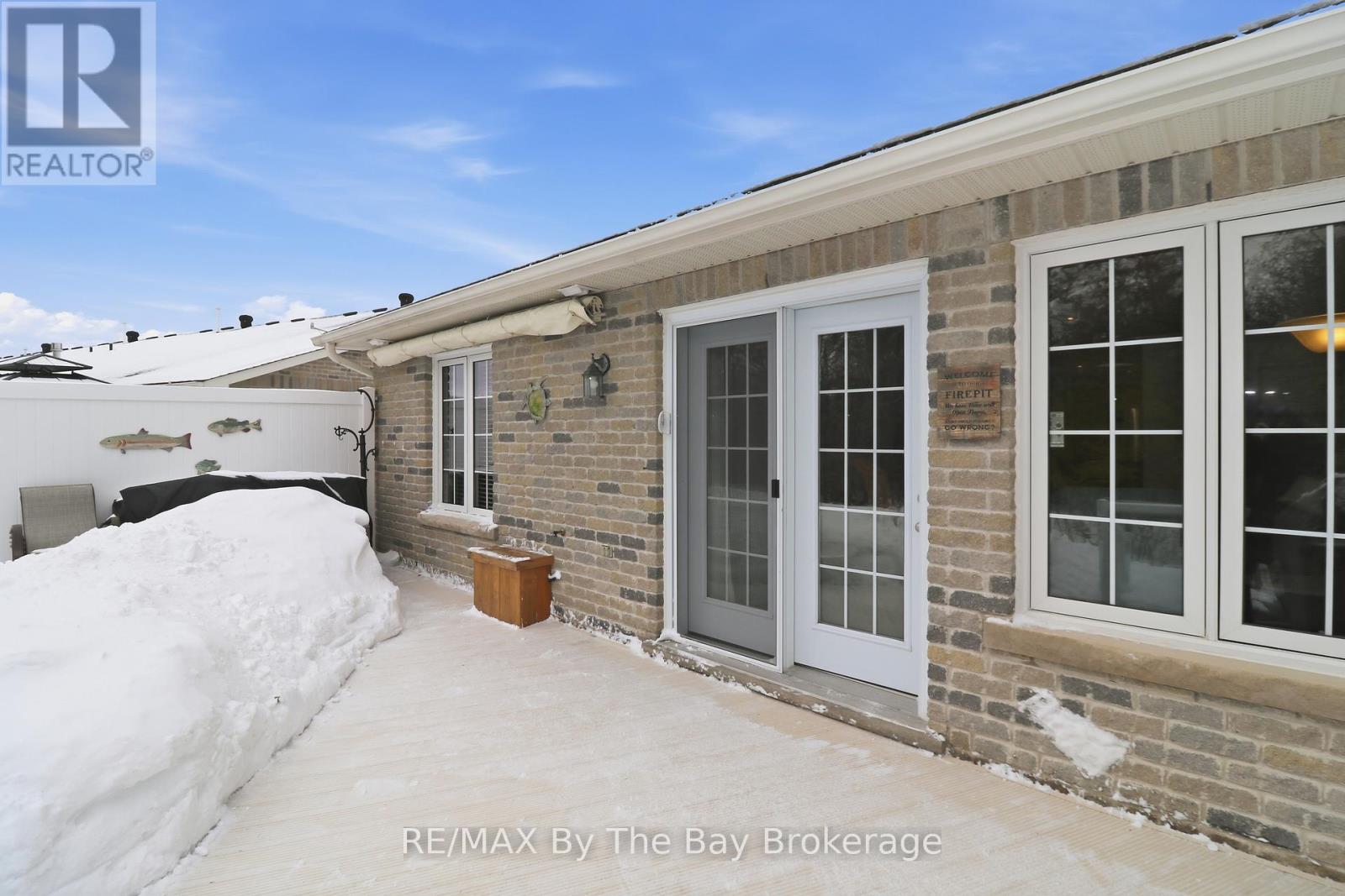 39 Greenway Drive, Wasaga Beach, Ontario  L9Z 0E6 - Photo 25 - S12691016