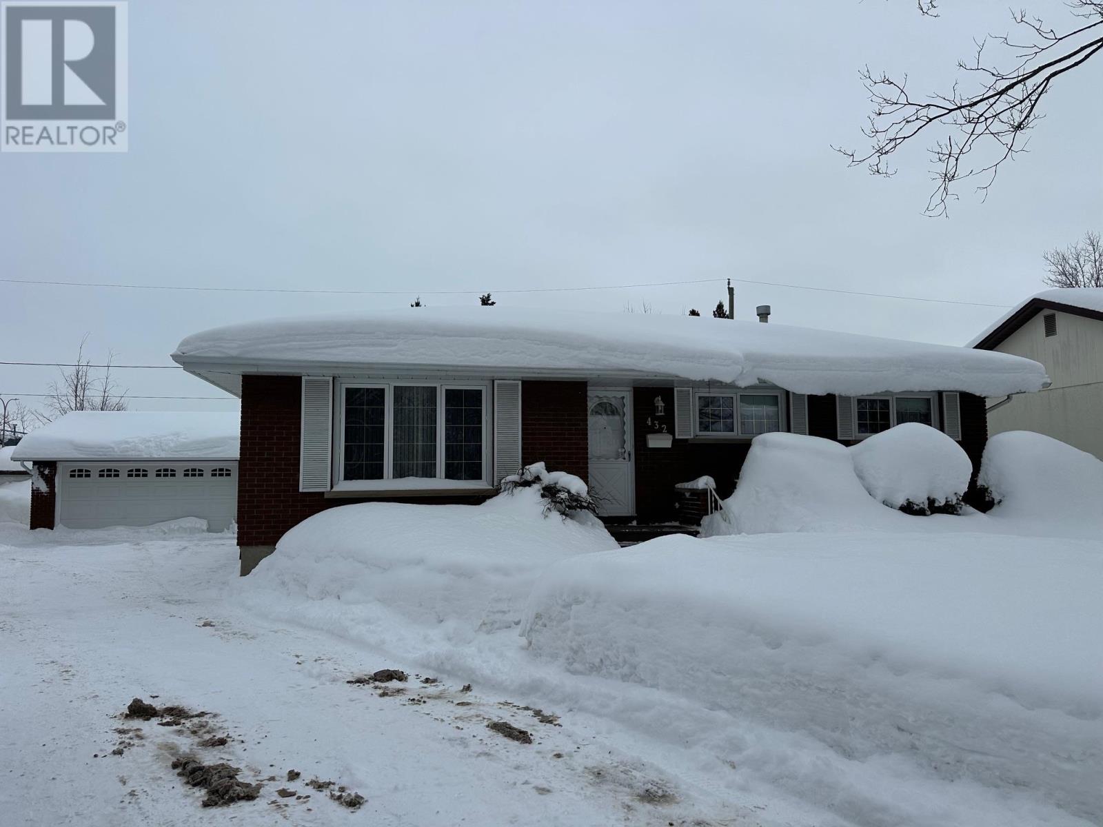 432 Amethyst Cres, Thunder Bay, Ontario  P7C 1T1 - Photo 28 - TB2600318