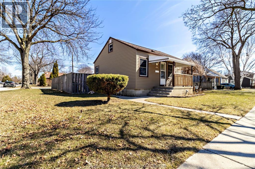 1904 Westcott Road, Windsor, Ontario  N8W 4K4 - Photo 2 - 26004934