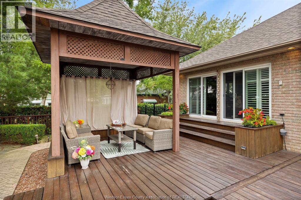 15381 County Rd 8, Essex, Ontario  N0R 1L0 - Photo 30 - 26005077