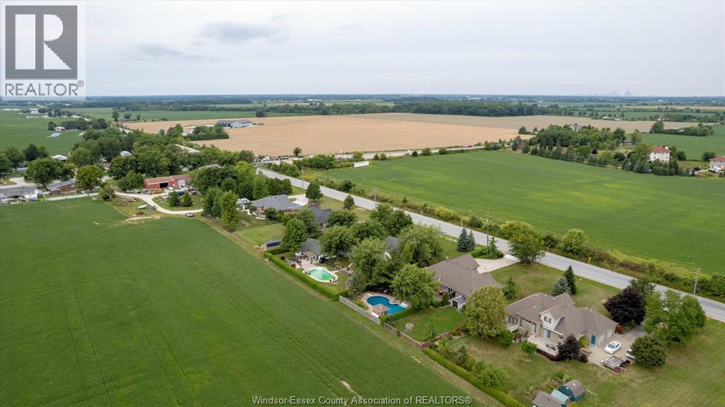 15381 County Rd 8, Essex, Ontario  N0R 1L0 - Photo 37 - 26005077