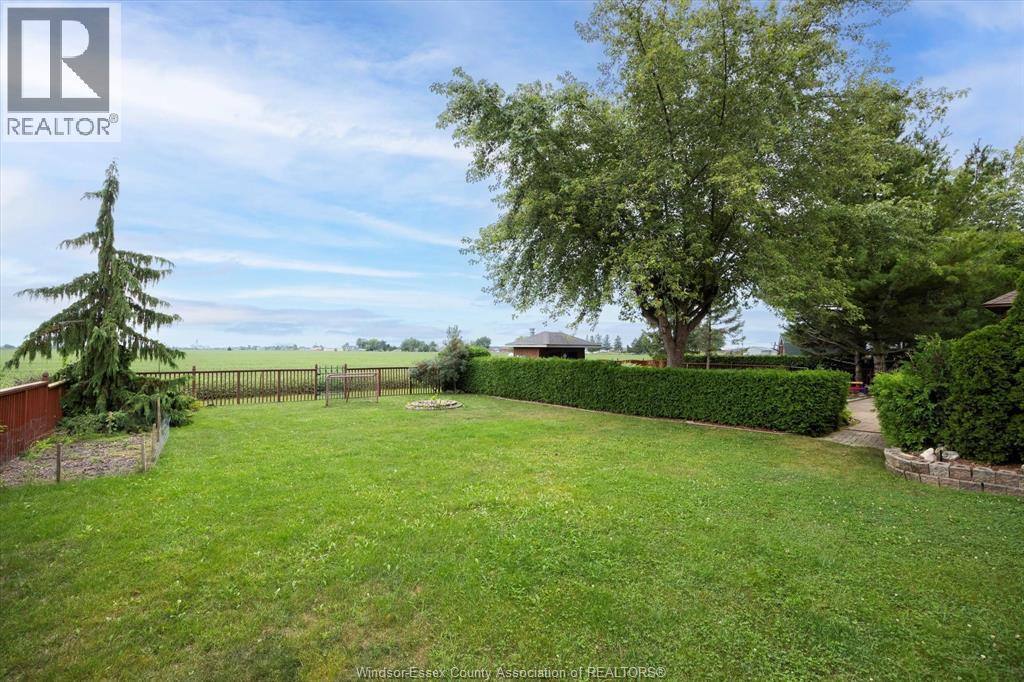15381 County Rd 8, Essex, Ontario  N0R 1L0 - Photo 46 - 26005077