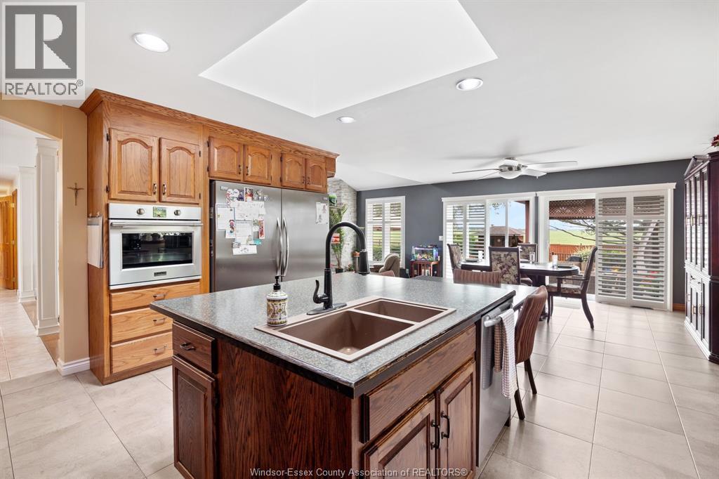 15381 County Rd 8, Essex, Ontario  N0R 1L0 - Photo 8 - 26005077