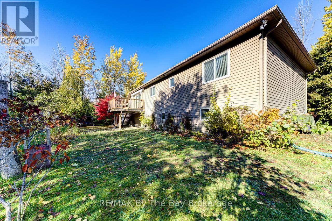 45 William Avenue, Wasaga Beach, Ontario  L9Z 2X3 - Photo 38 - S12869728