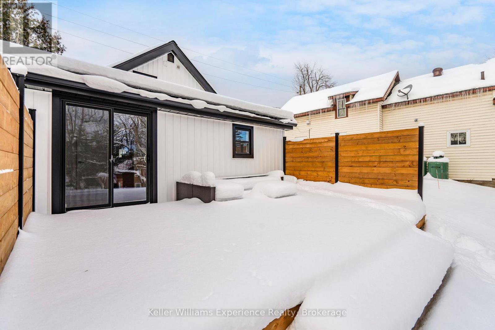 3355 Muskoka Street, Severn, Ontario  L0K 2B0 - Photo 34 - S12869782