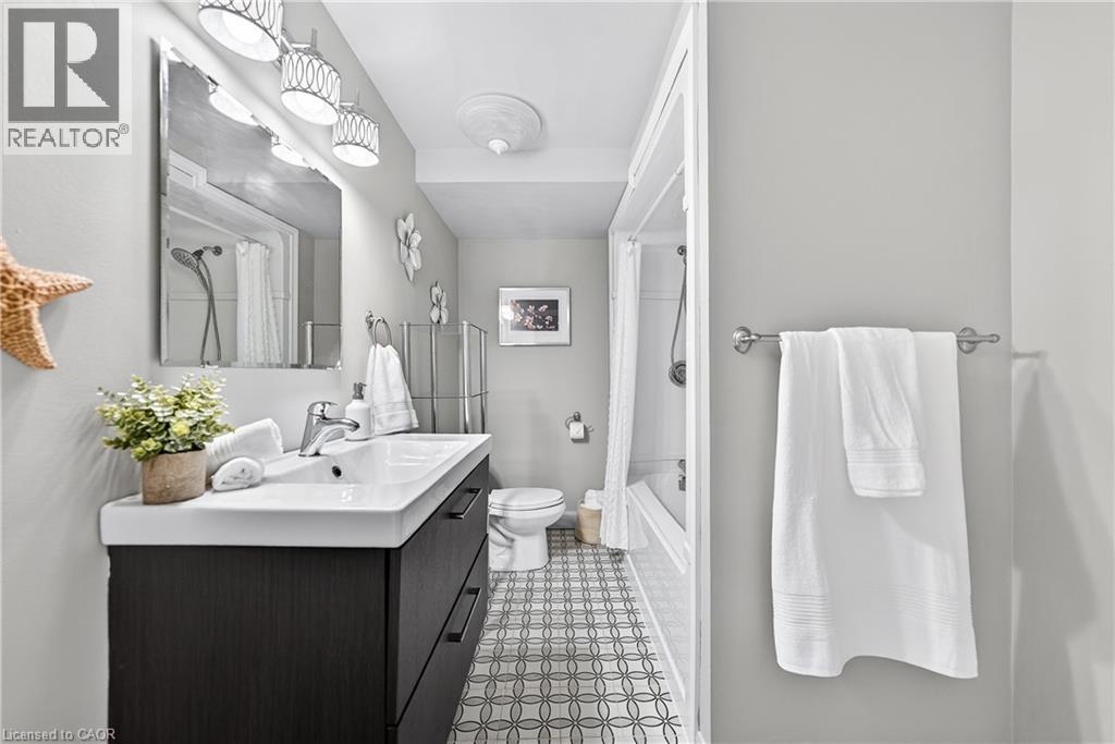 75 Schneller Drive, Baden, Ontario  N3A 2L5 - Photo 38 - 40811161