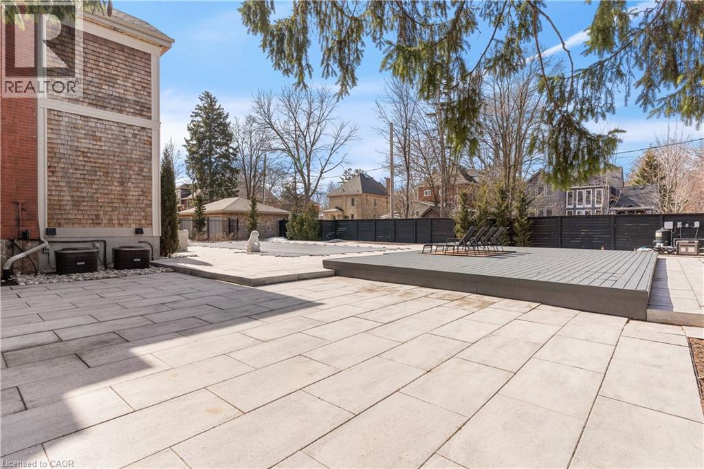 38 Lansdowne Road N, Cambridge, Ontario  N1S 2S9 - Photo 45 - 40811145