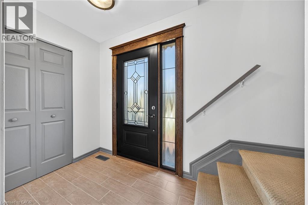 211 Birchcliffe Crescent, Hamilton, Ontario  L8T 4L1 - Photo 5 - 40810988