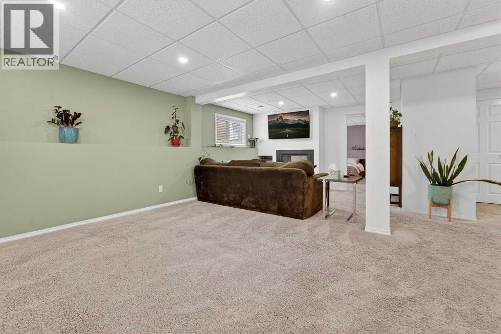 95 Stoney Crescent W, Lethbridge, Alberta  T1K 7B2 - Photo 33 - A2289473