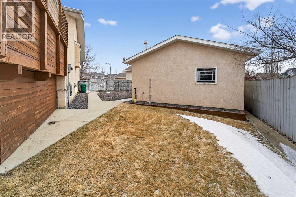 95 Stoney Crescent W, Lethbridge, Alberta  T1K 7B2 - Photo 42 - A2289473