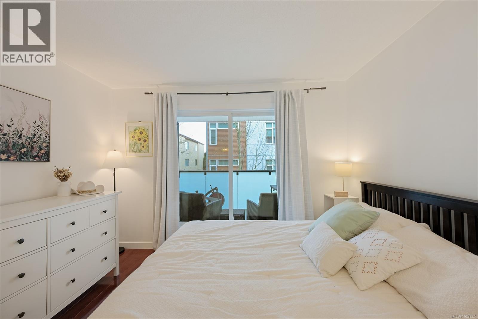 201 1619 Morrison St, Victoria, British Columbia  V8R 6R8 - Photo 21 - 1027225