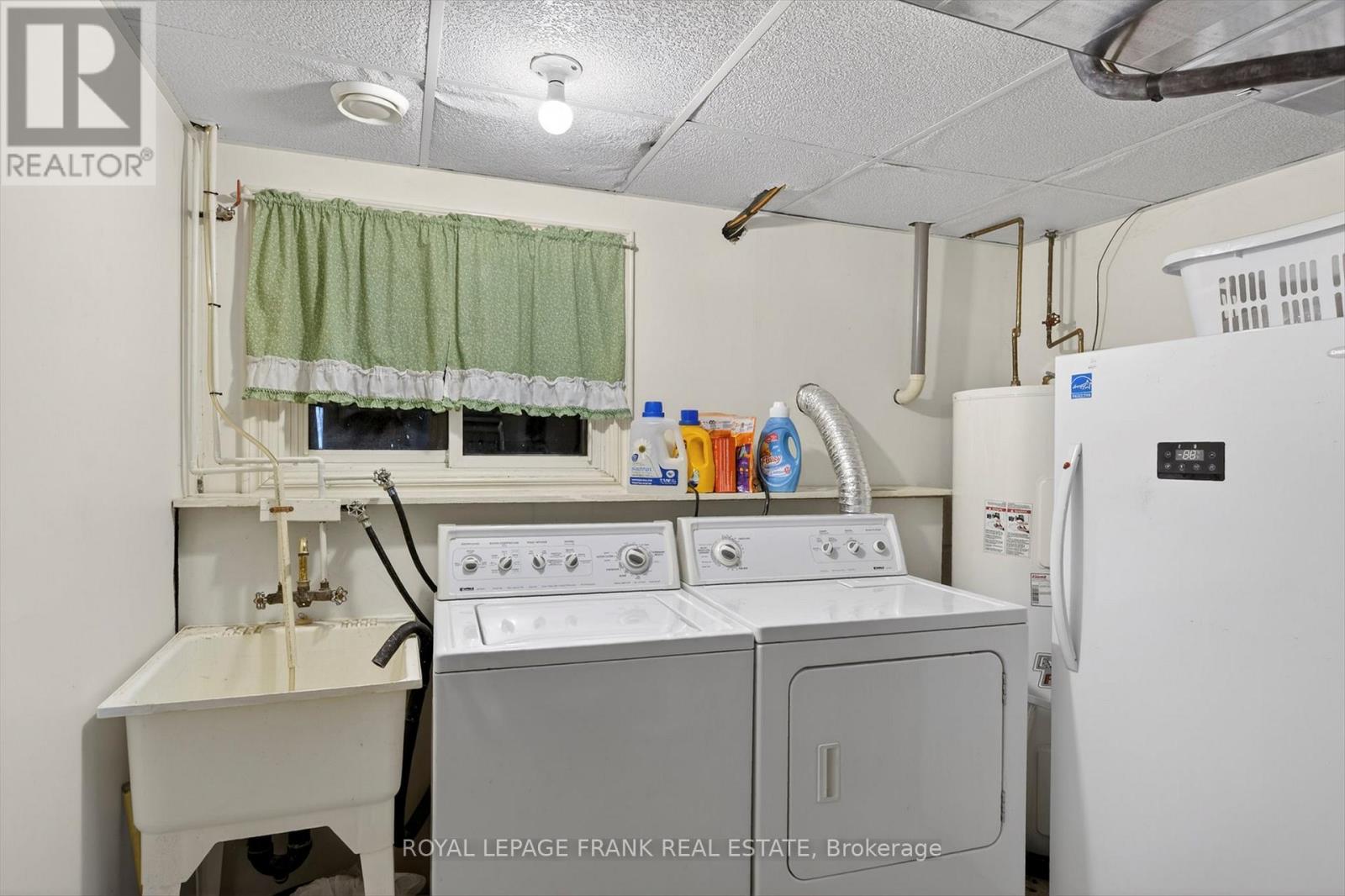 491 Chamberlain Street, Peterborough (Town Ward 3), Ontario  K9J 4L3 - Photo 27 - X12869726