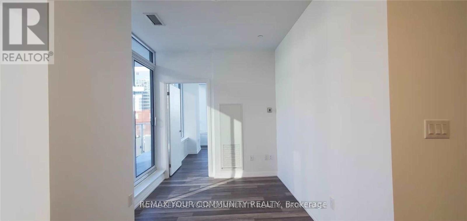 203 - 75 Canterbury Place, Toronto, Ontario  M2N 2N1 - Photo 13 - C12869774