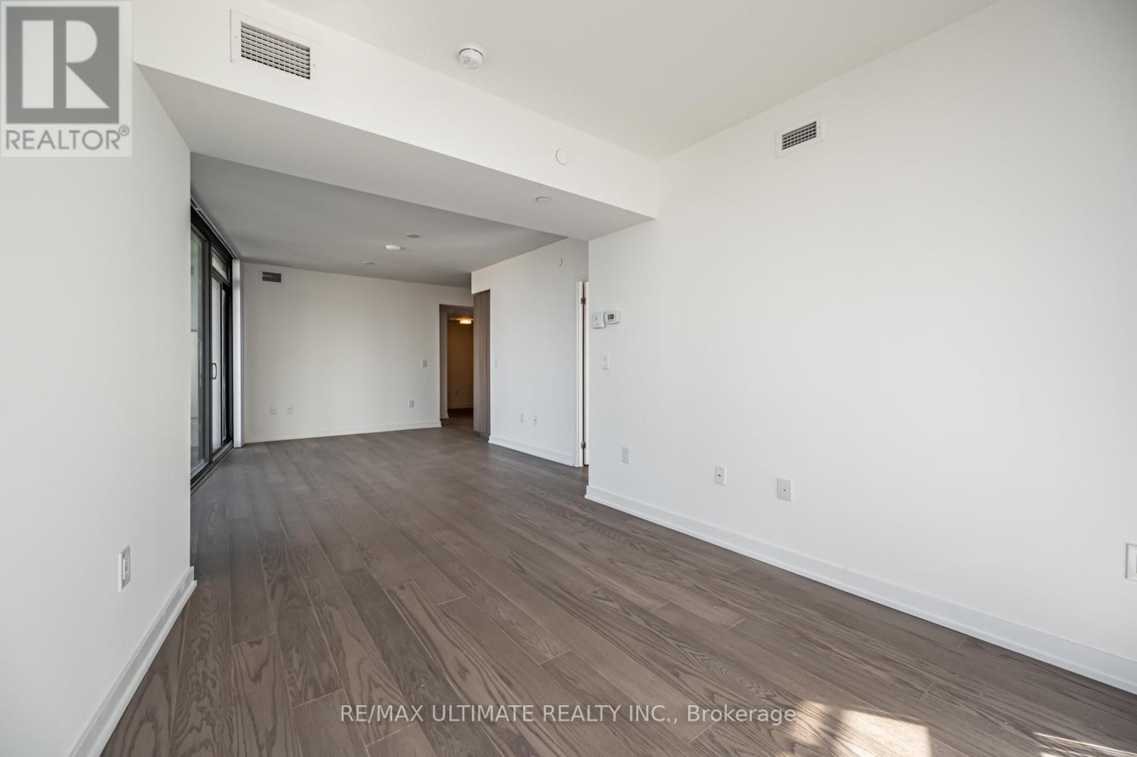 3405 - 11 Wellesley Street W, Toronto, Ontario  M4Y 1E8 - Photo 10 - C12869784