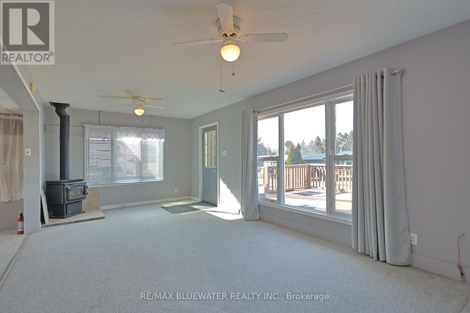 48 - 9385 Ipperwash Road, Lambton Shores, Ontario  N0N 1J3 - Photo 11 - X12869756