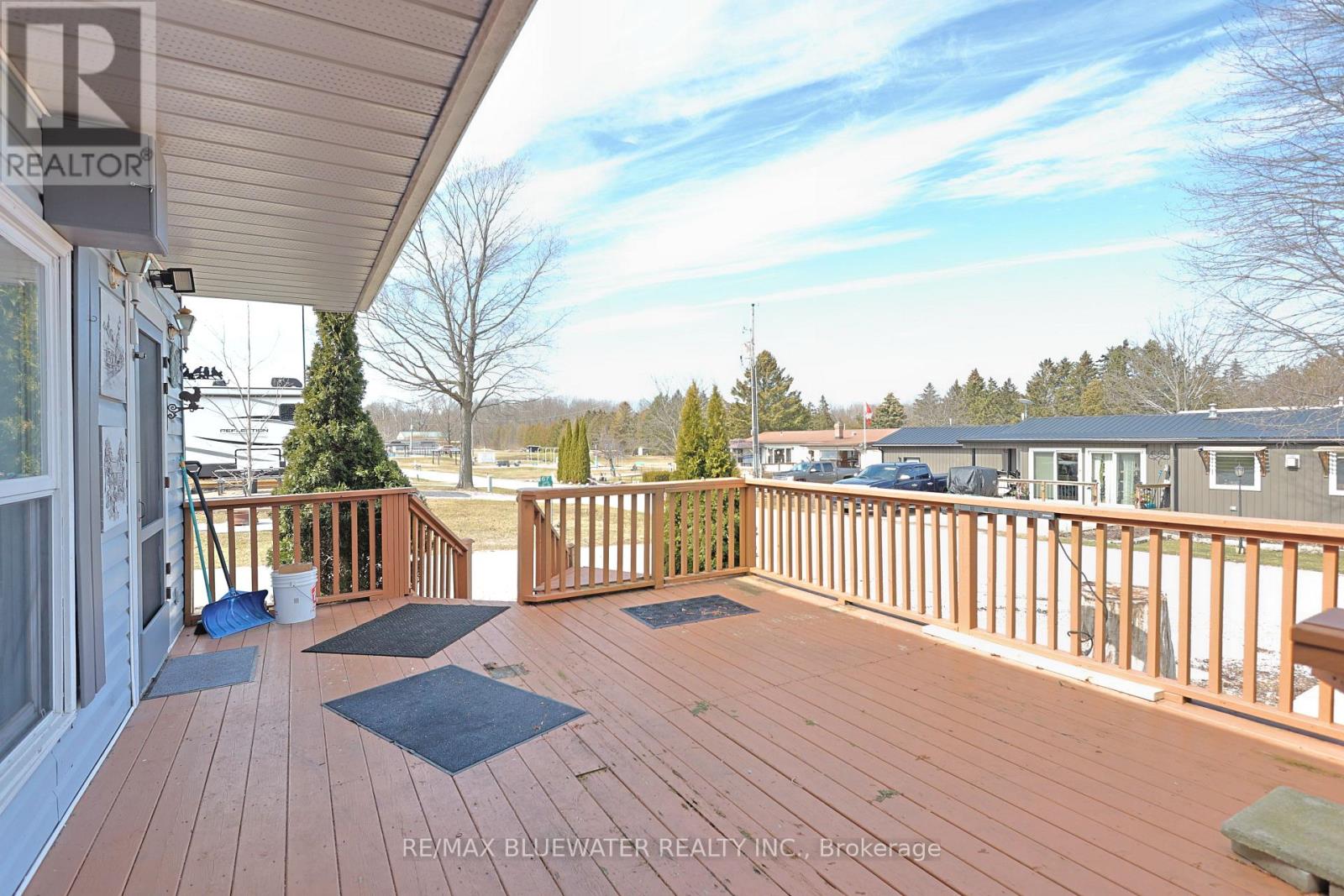 48 - 9385 Ipperwash Road, Lambton Shores, Ontario  N0N 1J3 - Photo 2 - X12869756