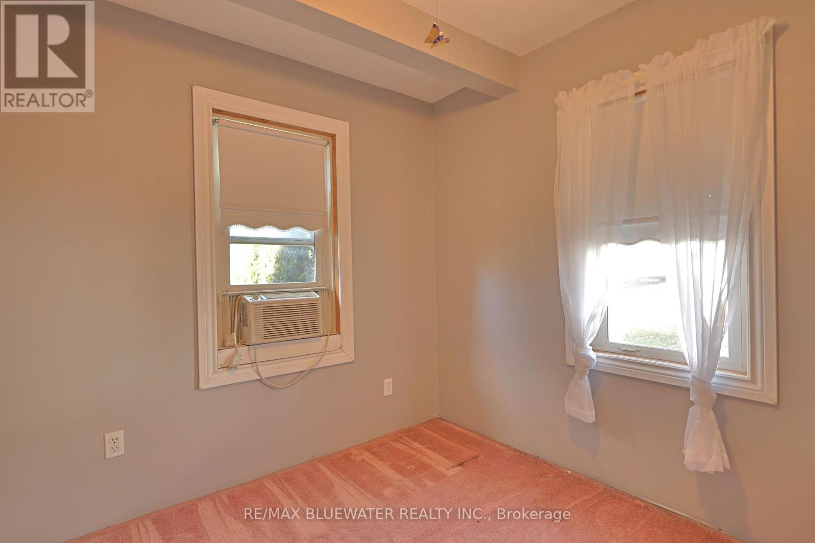 48 - 9385 Ipperwash Road, Lambton Shores, Ontario  N0N 1J3 - Photo 28 - X12869756