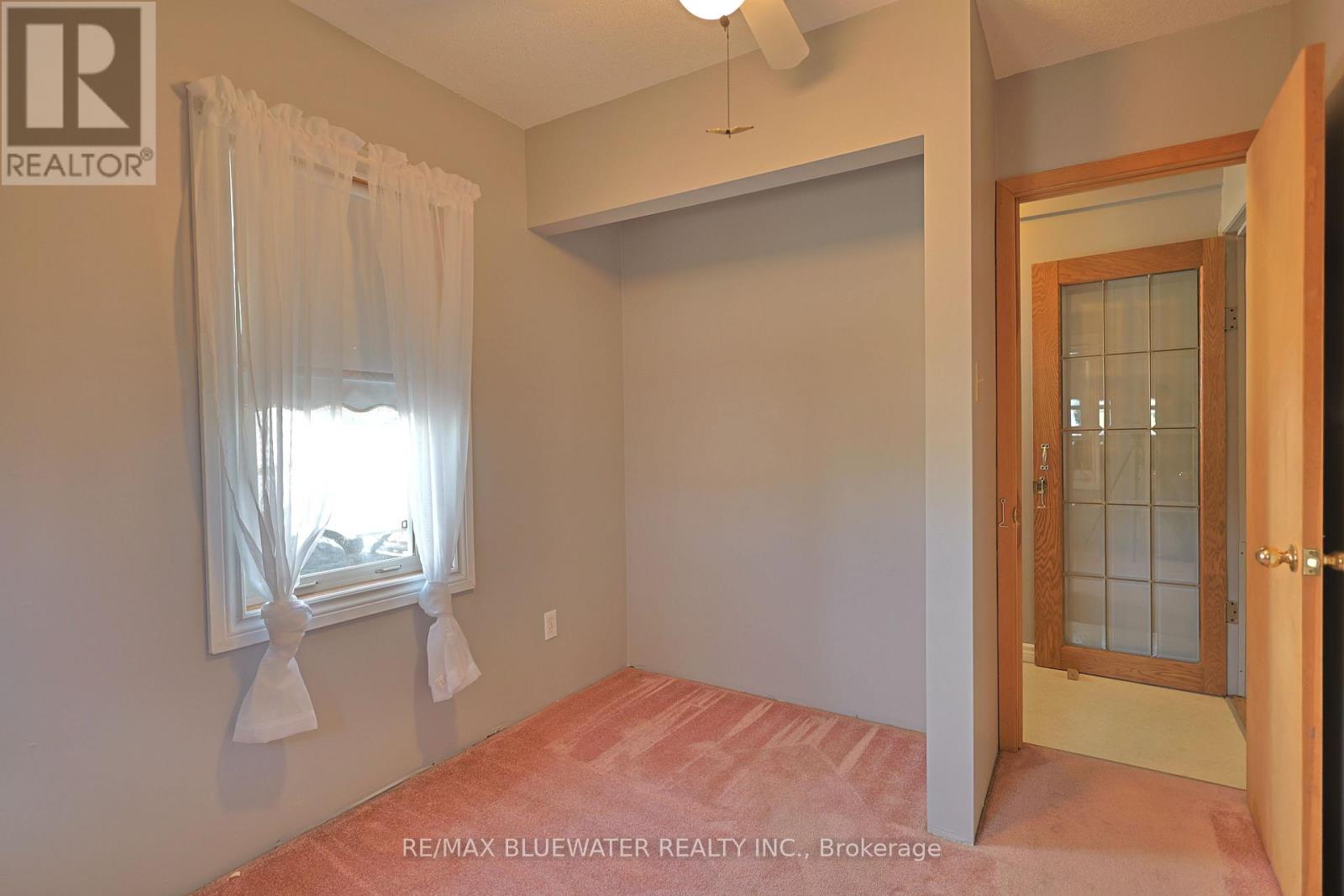 48 - 9385 Ipperwash Road, Lambton Shores, Ontario  N0N 1J3 - Photo 29 - X12869756