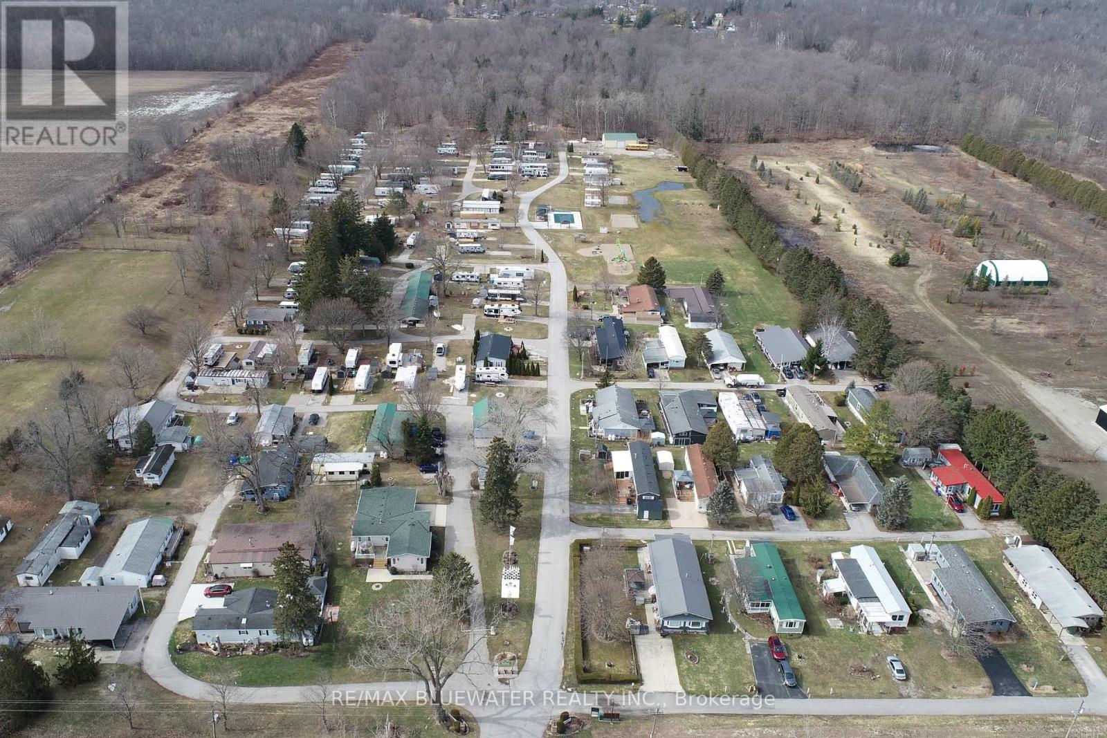 48 - 9385 Ipperwash Road, Lambton Shores, Ontario  N0N 1J3 - Photo 31 - X12869756