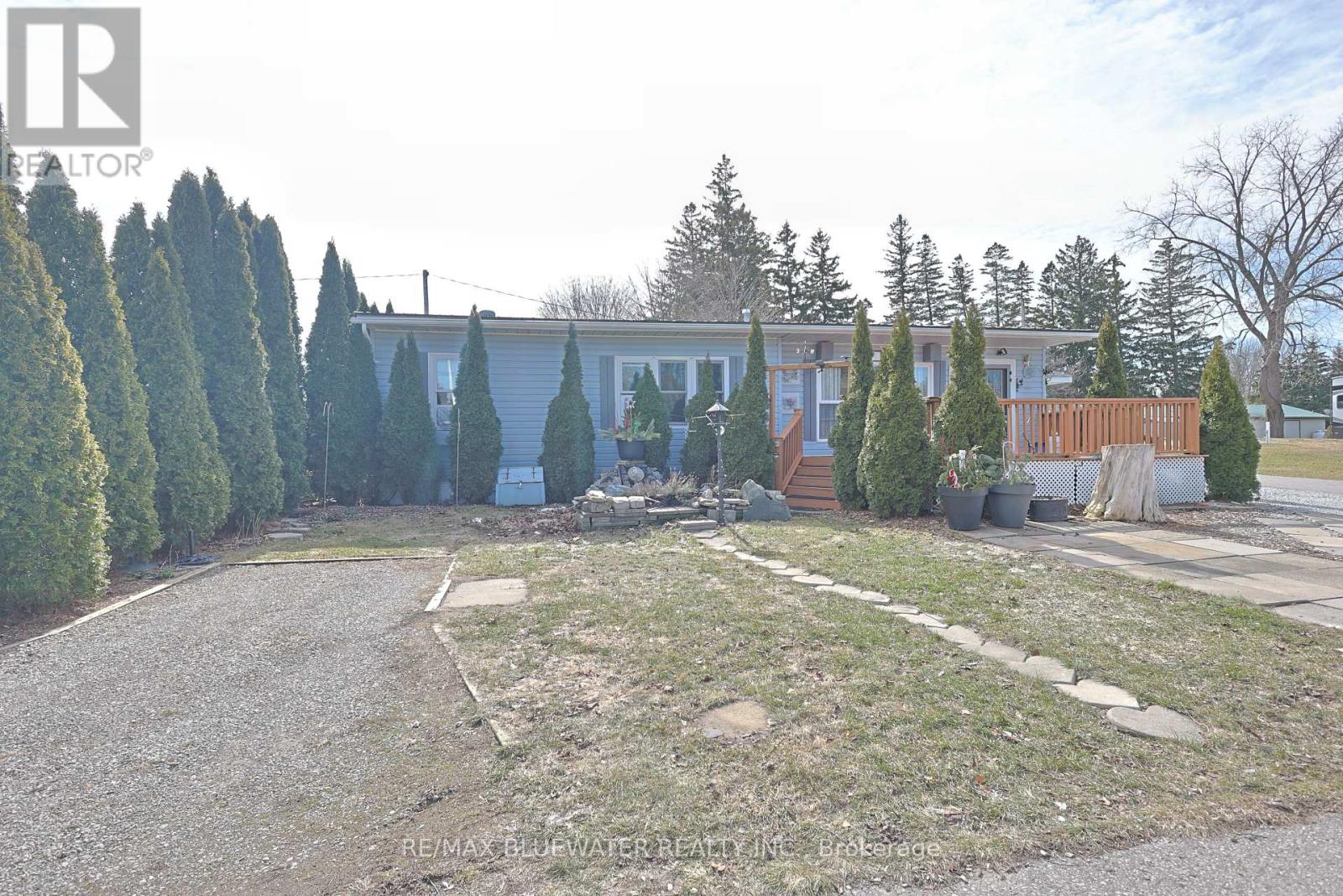 48 - 9385 Ipperwash Road, Lambton Shores, Ontario  N0N 1J3 - Photo 6 - X12869756