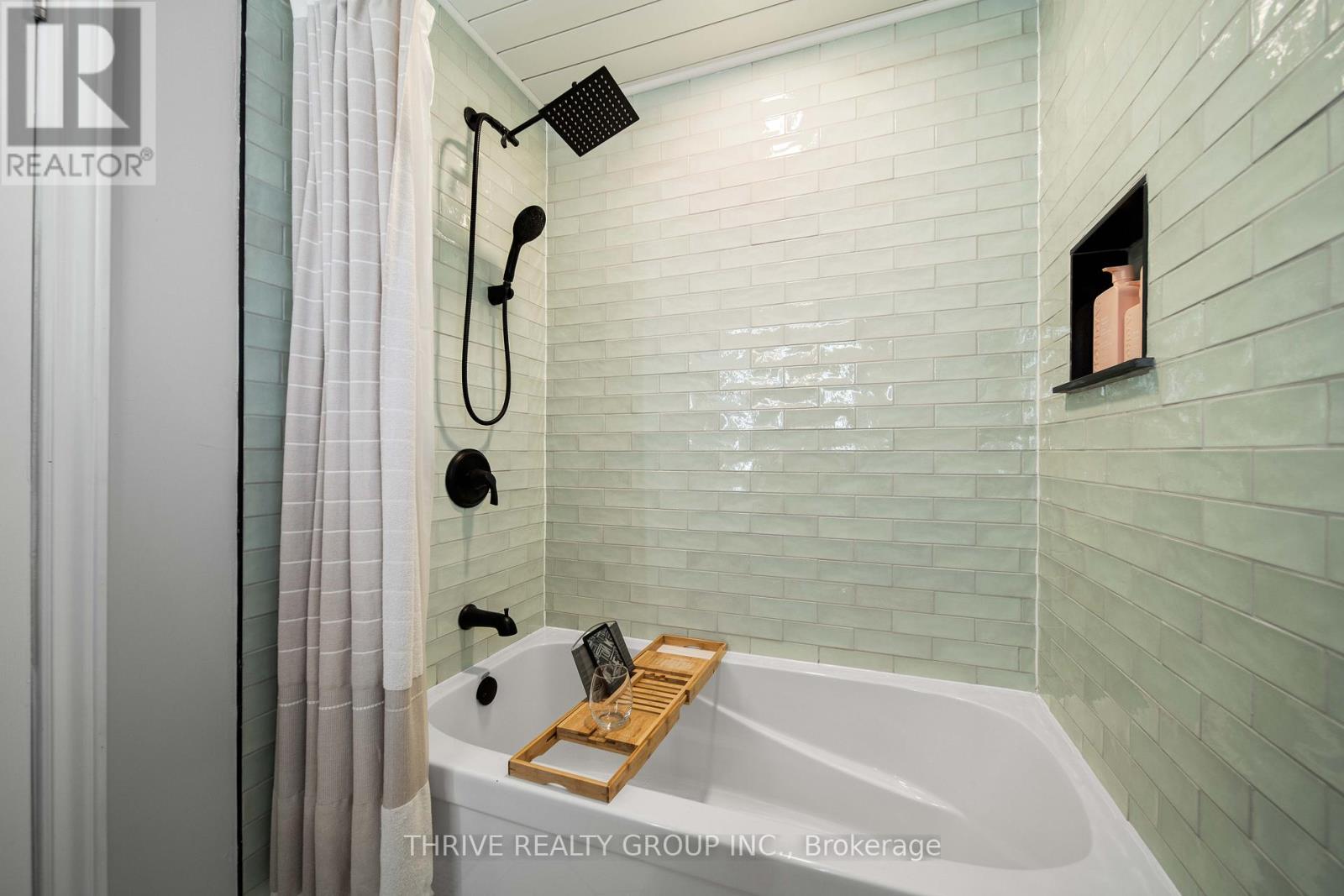 169 Railway Avenue, Middlesex Centre, Ontario  N0L 1R0 - Photo 22 - X12869866