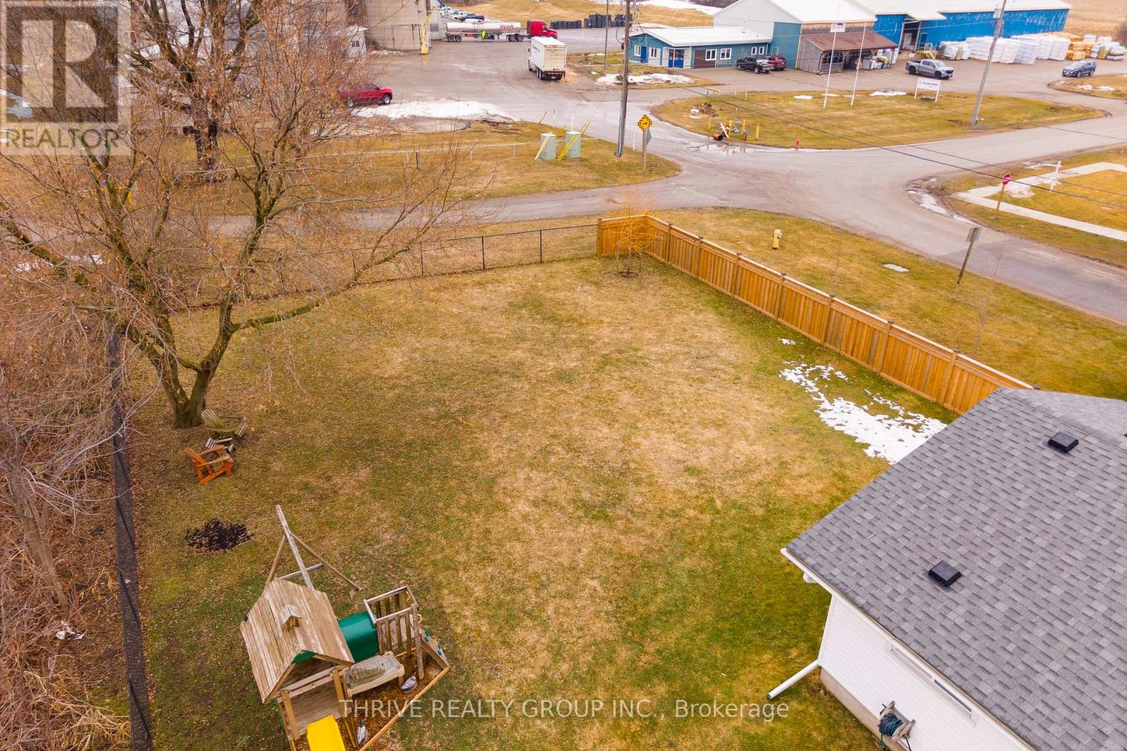 169 Railway Avenue, Middlesex Centre, Ontario  N0L 1R0 - Photo 35 - X12869866