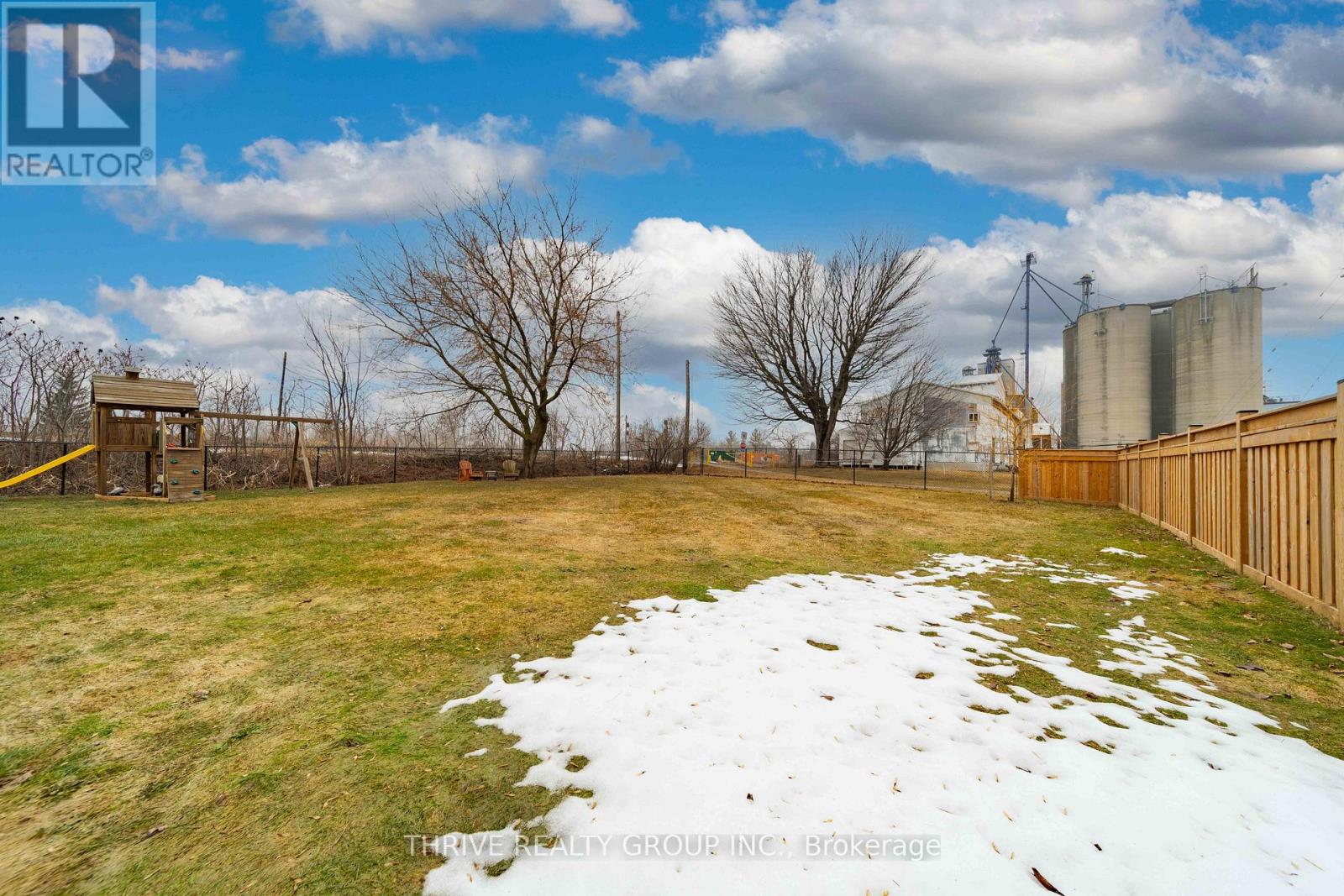 169 Railway Avenue, Middlesex Centre, Ontario  N0L 1R0 - Photo 36 - X12869866