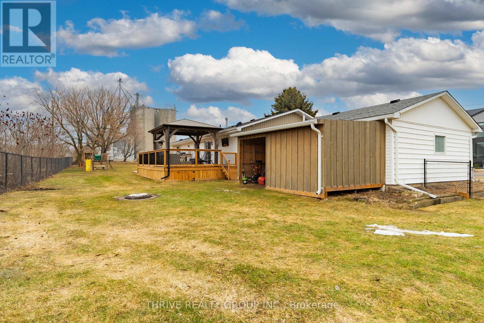 169 Railway Avenue, Middlesex Centre, Ontario  N0L 1R0 - Photo 42 - X12869866