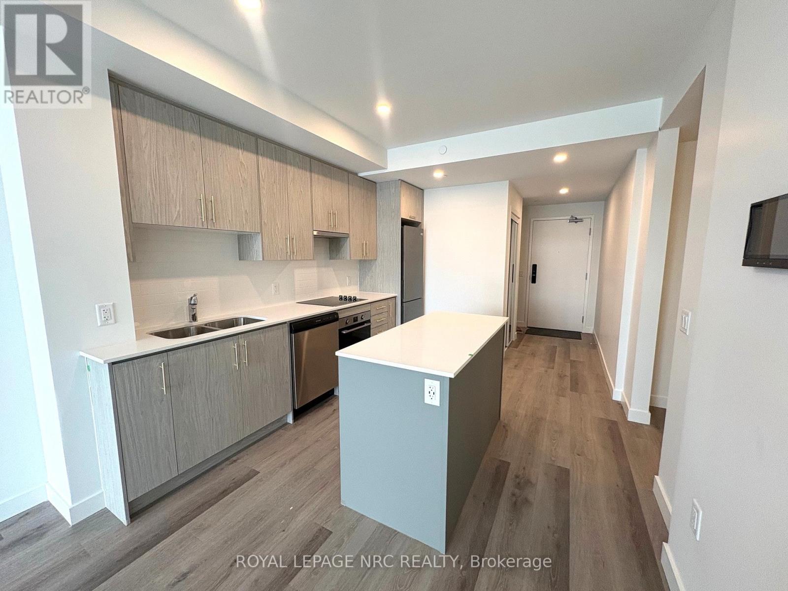 227 - 461 Green Road, Hamilton, Ontario  L8E 5B4 - Photo 2 - X12786244