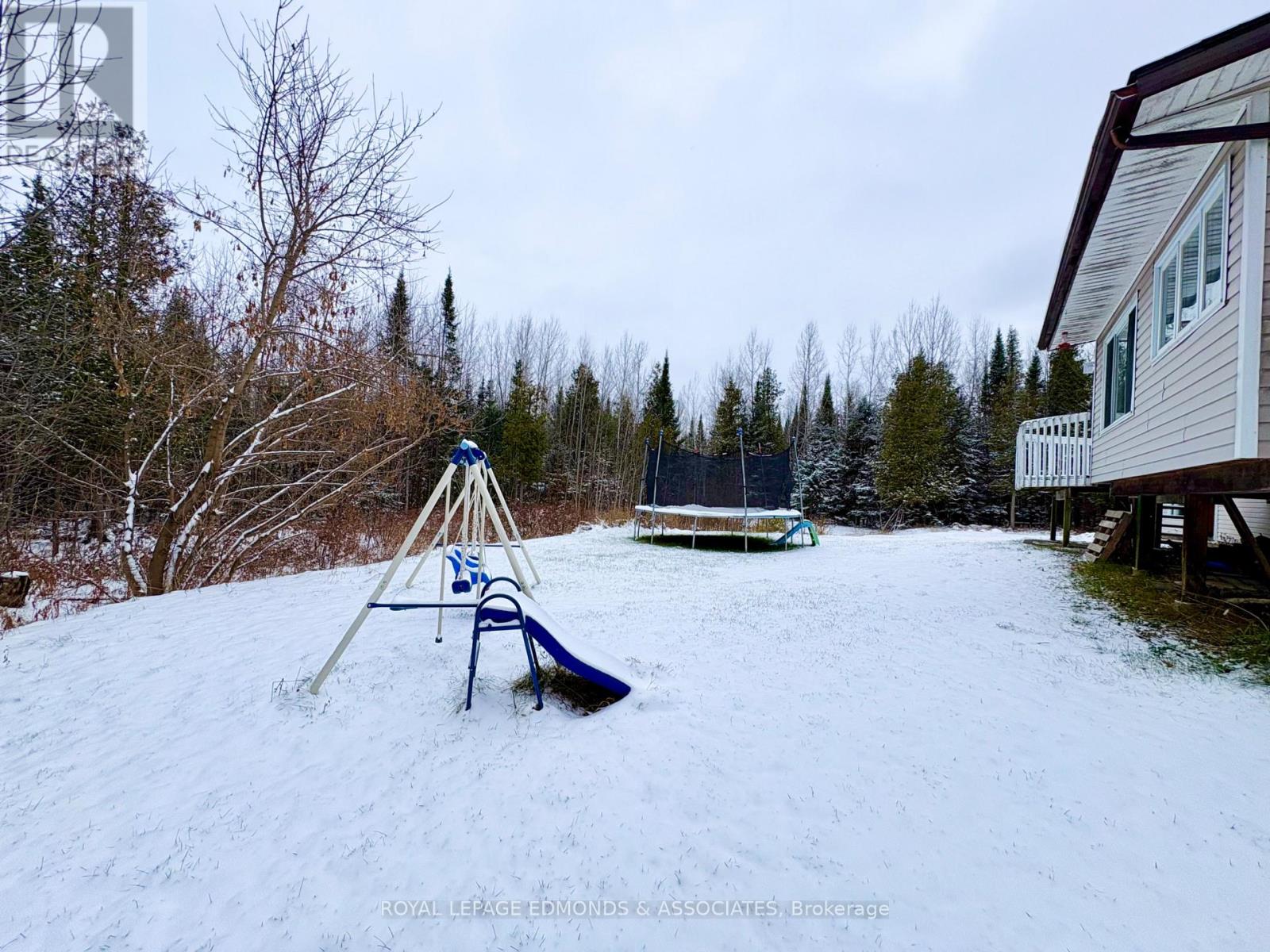 418 Forest Park Road, Laurentian Valley, Ontario  K8A 6W2 - Photo 7 - X12869826