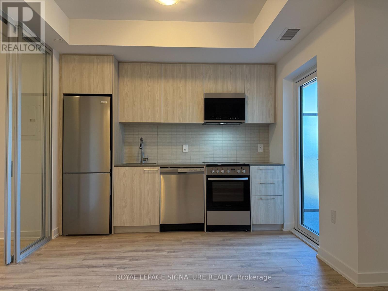 1018a - 7439 Kingston Road, Toronto (Rouge), Ontario  M1B 5S3 - Photo 15 - E12869744