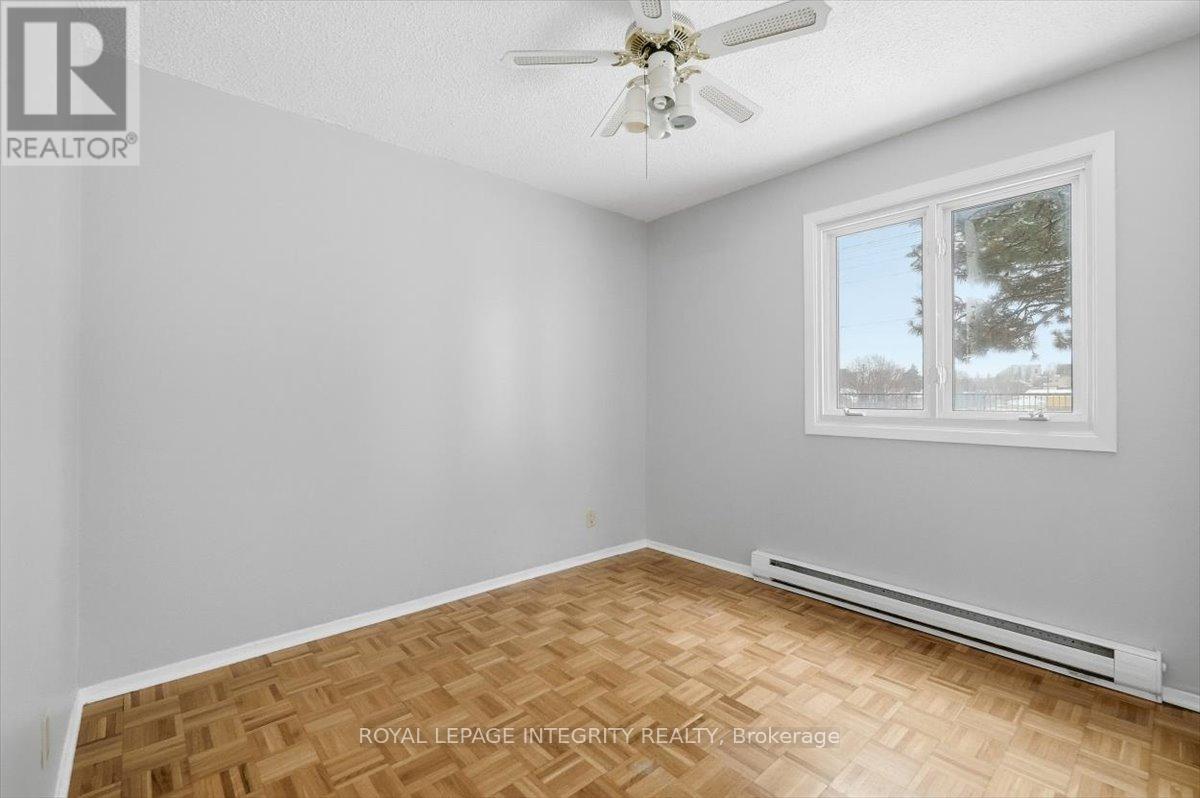 109 - 158a Mcarthur Avenue, Ottawa, Ontario  K1L 7E7 - Photo 27 - X12869732
