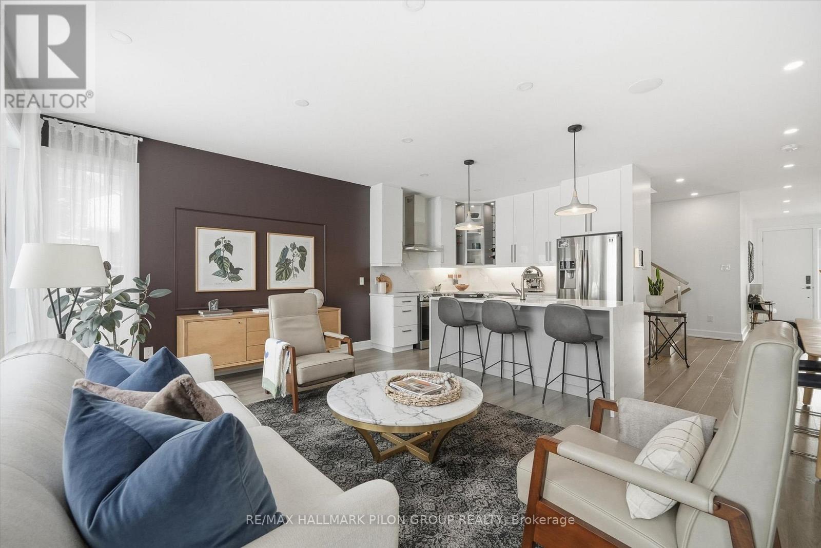 559 Mutual Street, Ottawa, Ontario  K1K 1C5 - Photo 7 - X12869802