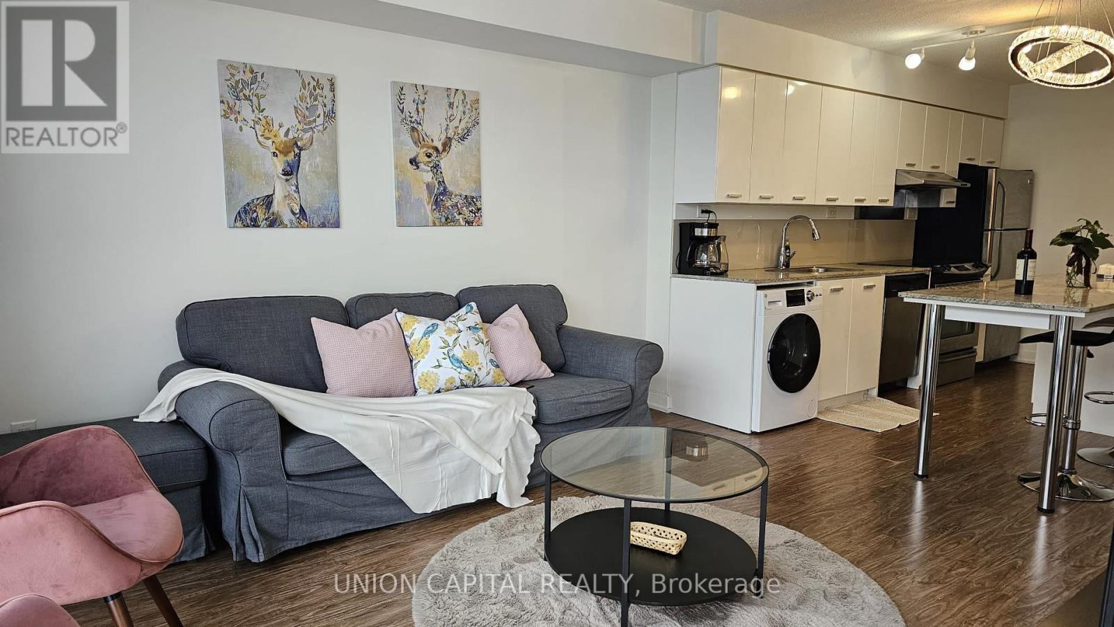 1011 - 19 Singer Court, Toronto, Ontario  M2K 0B2 - Photo 3 - C12869758