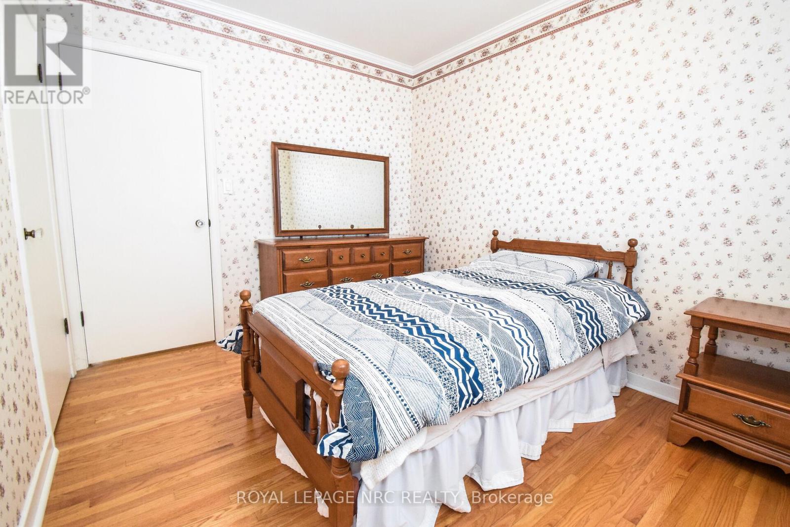 4 Glenbarr Road, St. Catharines, Ontario  L2T 1Y1 - Photo 30 - X12869746