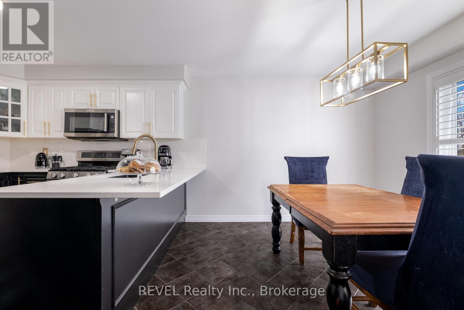 29 Springbreeze Heights, Hamilton, Ontario  L8E 0A4 - Photo 17 - X12869812