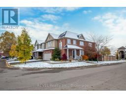 29 SPRINGBREEZE HEIGHTS, Hamilton, Ontario