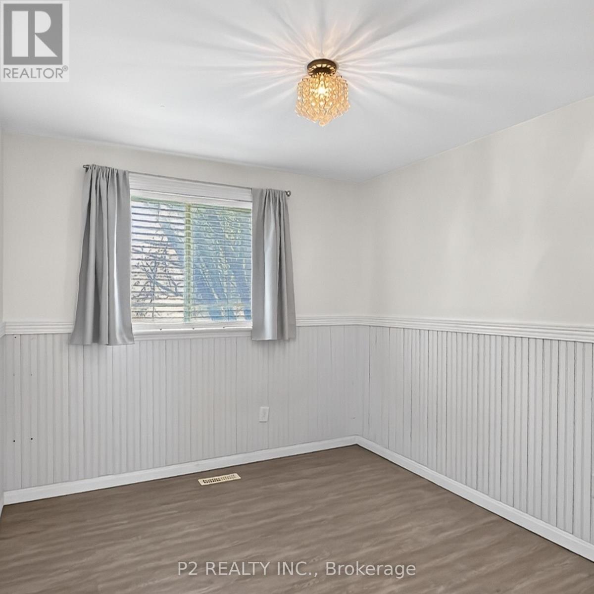 46 Chaucer Crescent, Barrie, Ontario  L4N 4T7 - Photo 11 - S12869760