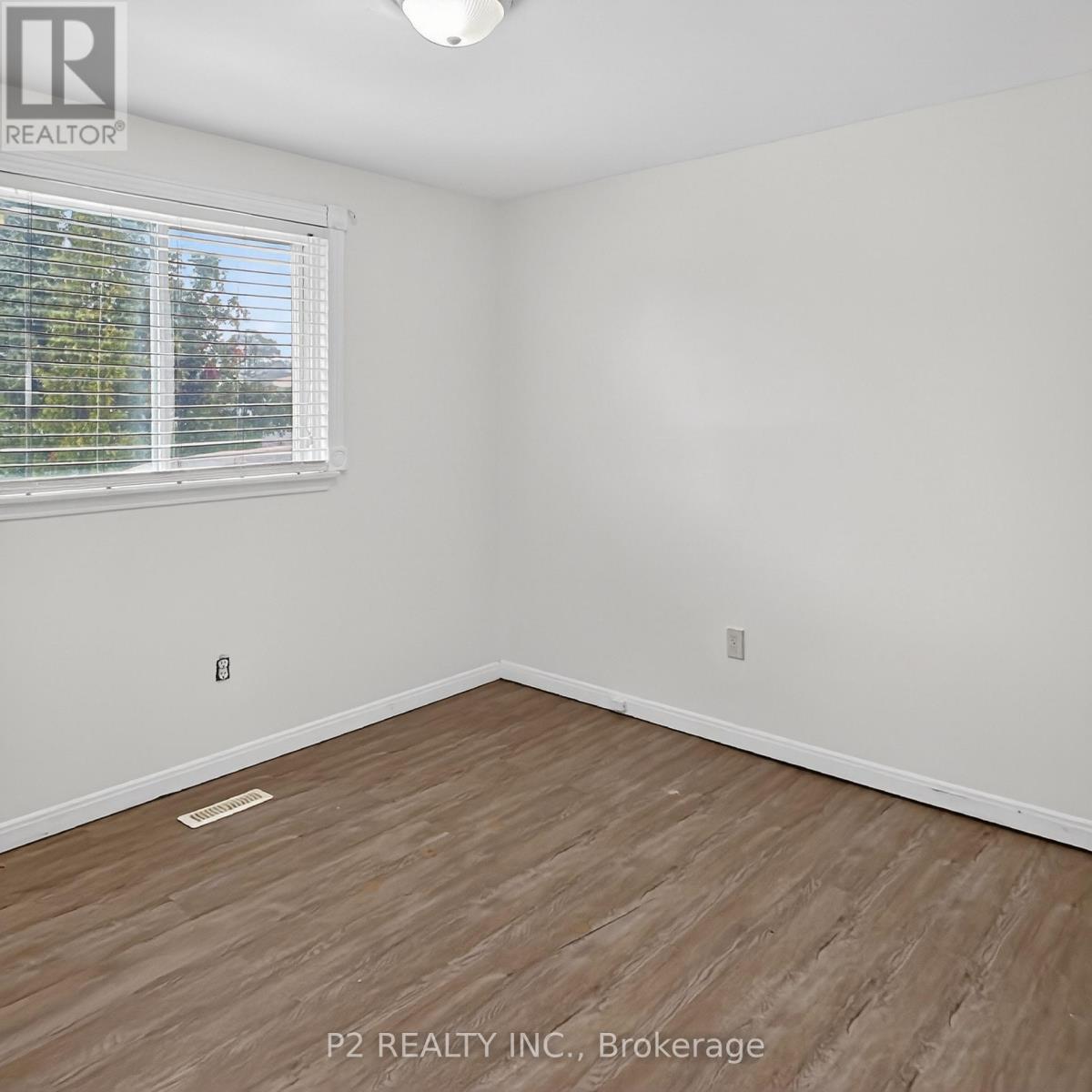 46 Chaucer Crescent, Barrie, Ontario  L4N 4T7 - Photo 13 - S12869760