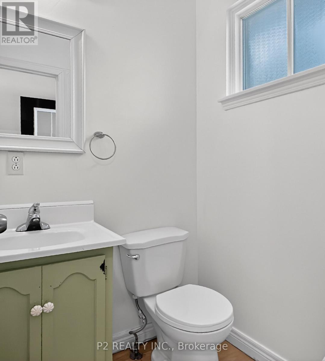 46 Chaucer Crescent, Barrie, Ontario  L4N 4T7 - Photo 7 - S12869760