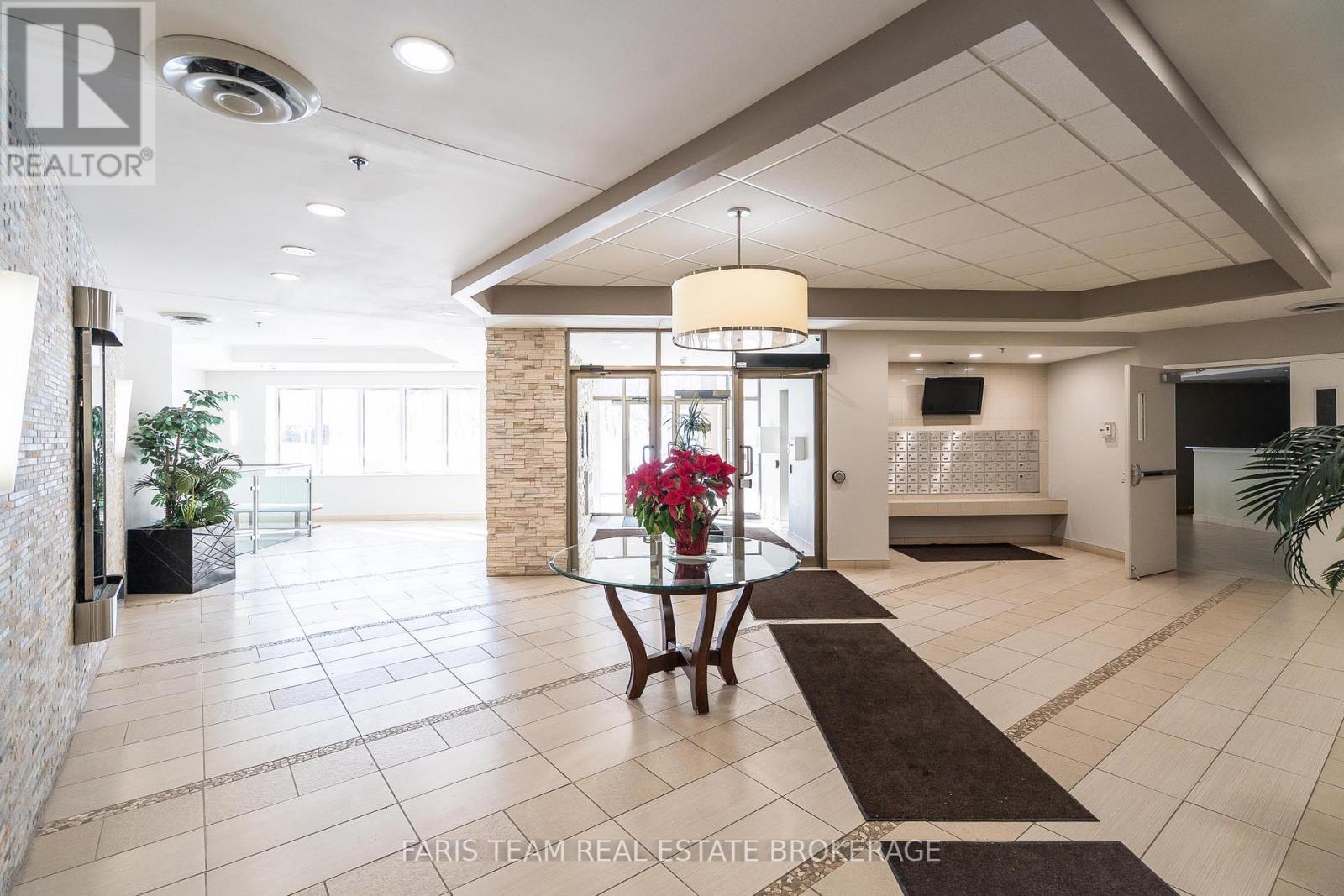 608 - 699 Aberdeen Boulevard, Midland, Ontario  L4R 5P2 - Photo 4 - S12869858